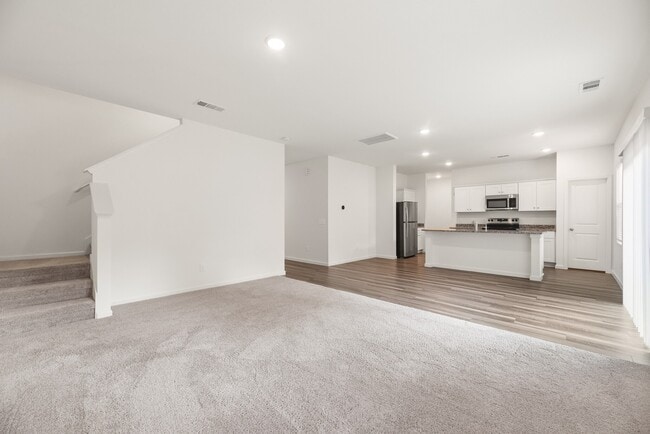 Building Photo - 3603 Admiralty Dr