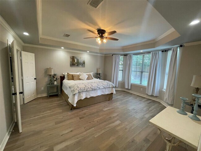 Building Photo - 3802 Springcrest Ln