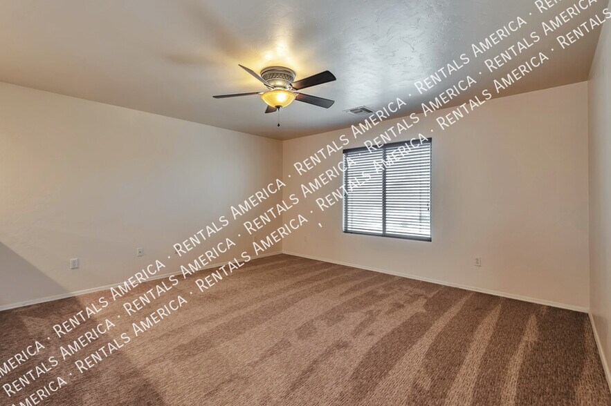 Building Photo - 8261 N Converse Ct