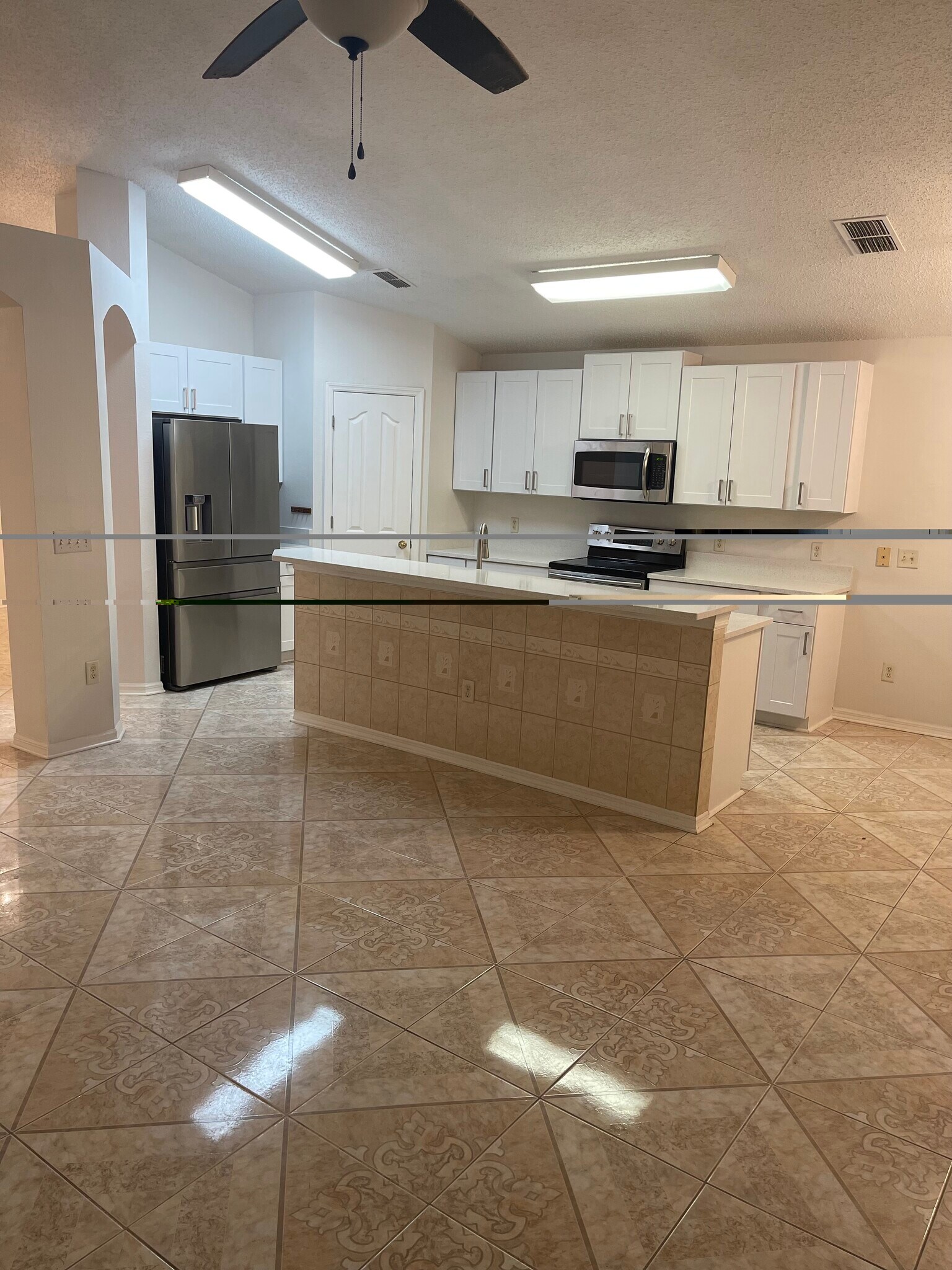 Building Photo - 13401 White Elk Loop