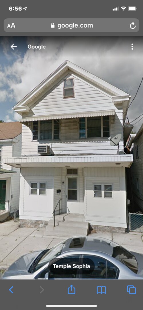 Building Photo - 232 W Catawissa St
