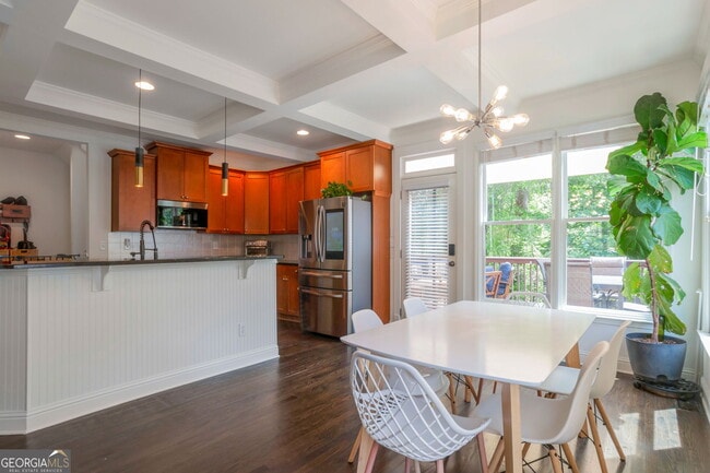 Building Photo - 2524 Kickerillo Way SE