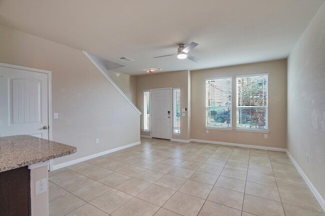 Building Photo - 412 Cane River Rd