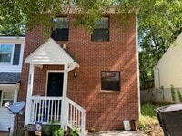 Building Photo - 2309 La Rue Ct