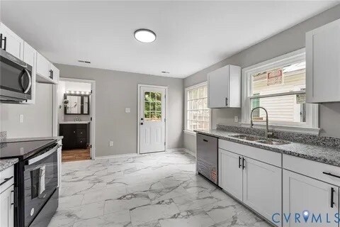 Building Photo - 7713 Breaker Point Ct