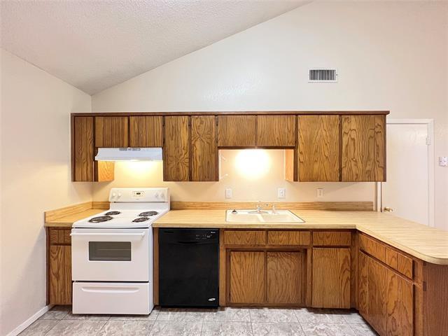 Building Photo - 1108 Curtis Dr