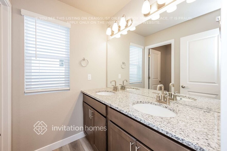 Building Photo - 13554 Nederland Dr