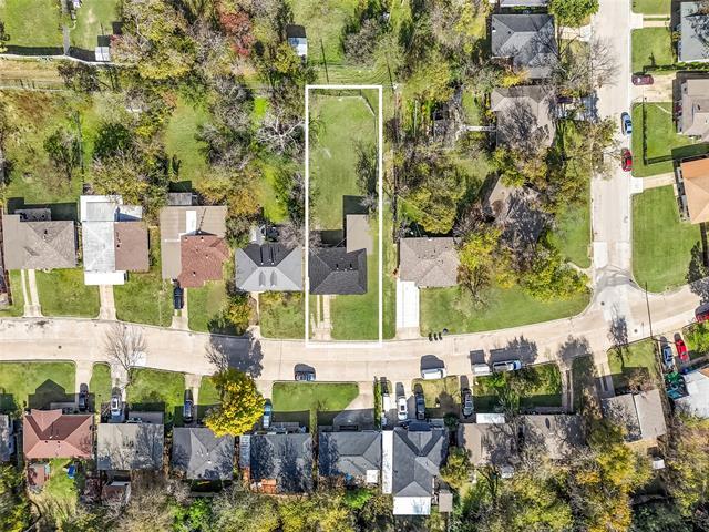 Building Photo - 4500 Wellesley Ave