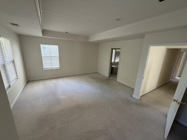 Building Photo - 3921 Braveheart Cir