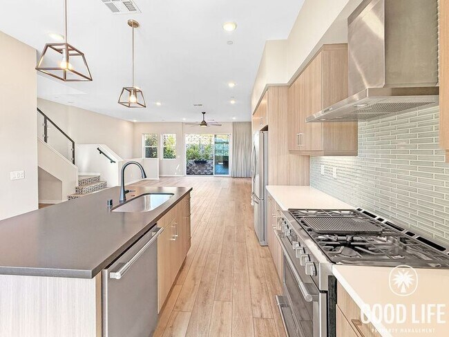 Building Photo - 10432 Harlow Cir