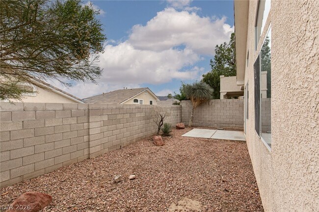 Building Photo - 252 Horizon Pointe Cir