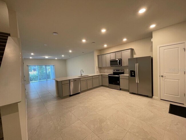 Building Photo - 2760 Bright Bird Ln