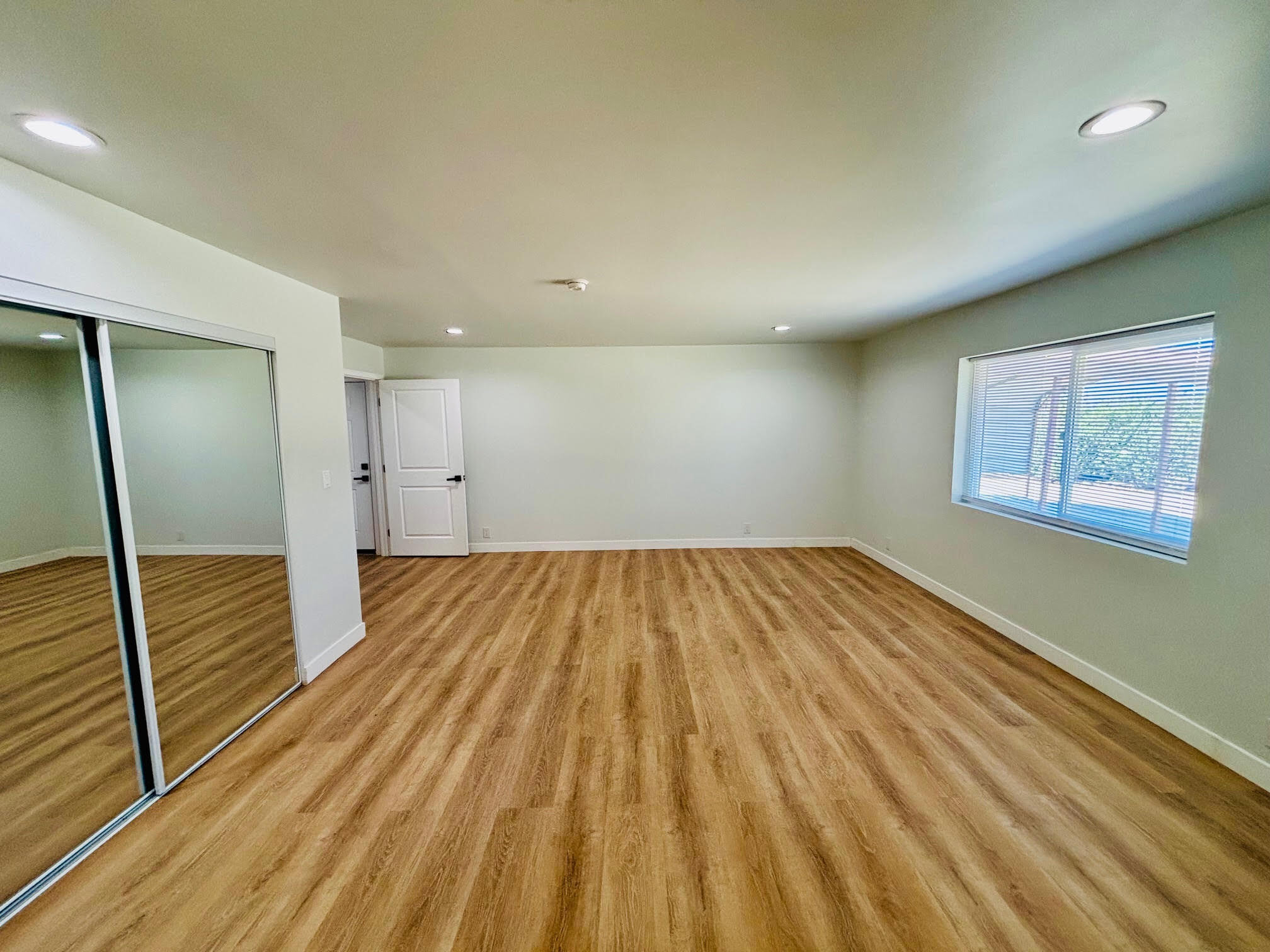 Building Photo - 41725 22nd St W