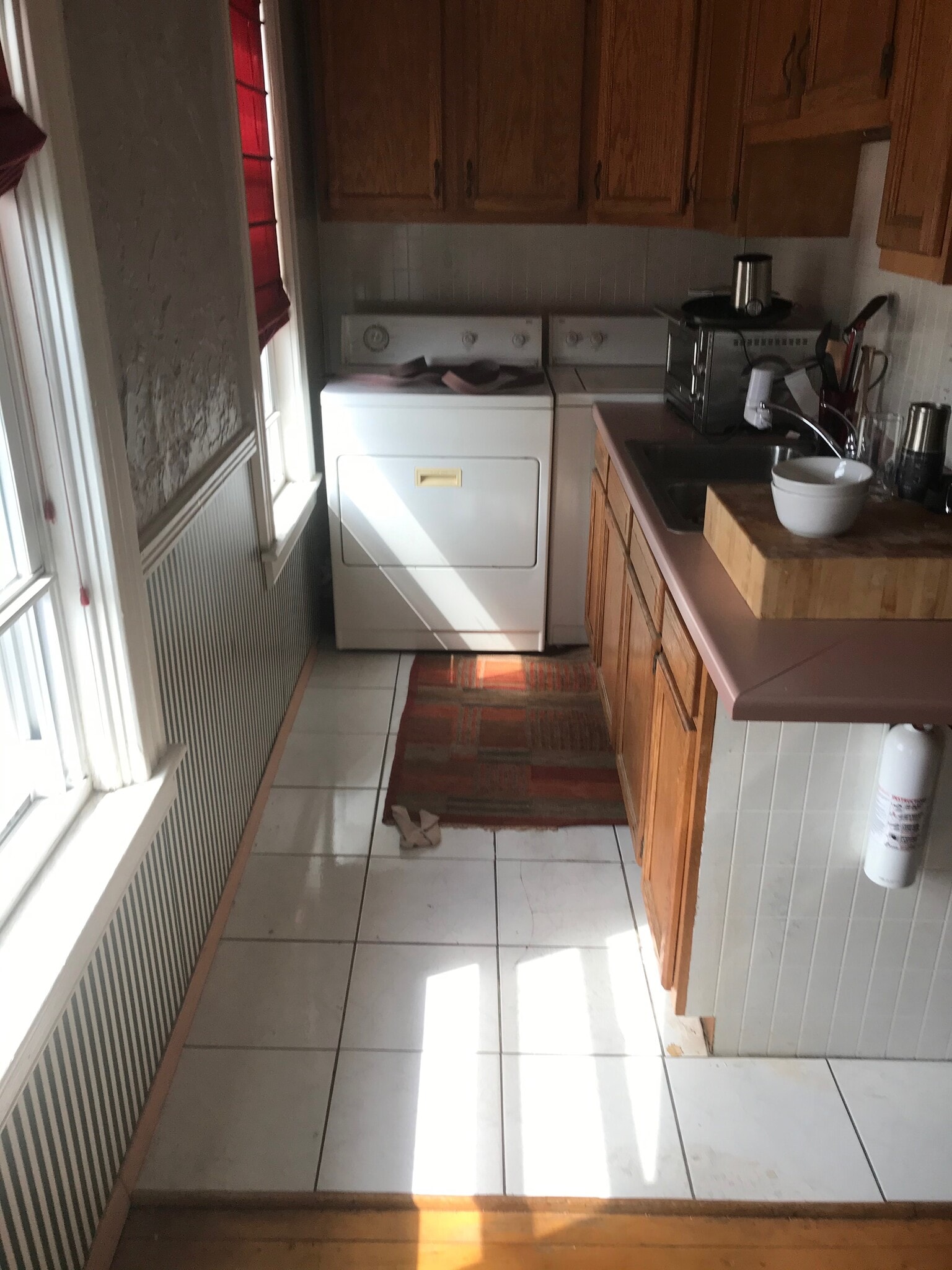 Building Photo - 6 Caroline St