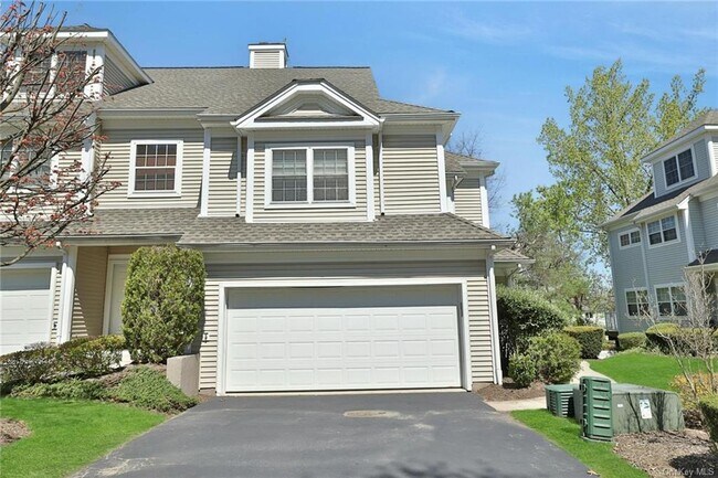 Building Photo - 31 Underhill Dr