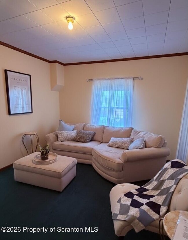 Building Photo - 701 Main St