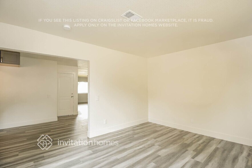 Building Photo - 3014 La Rue Way