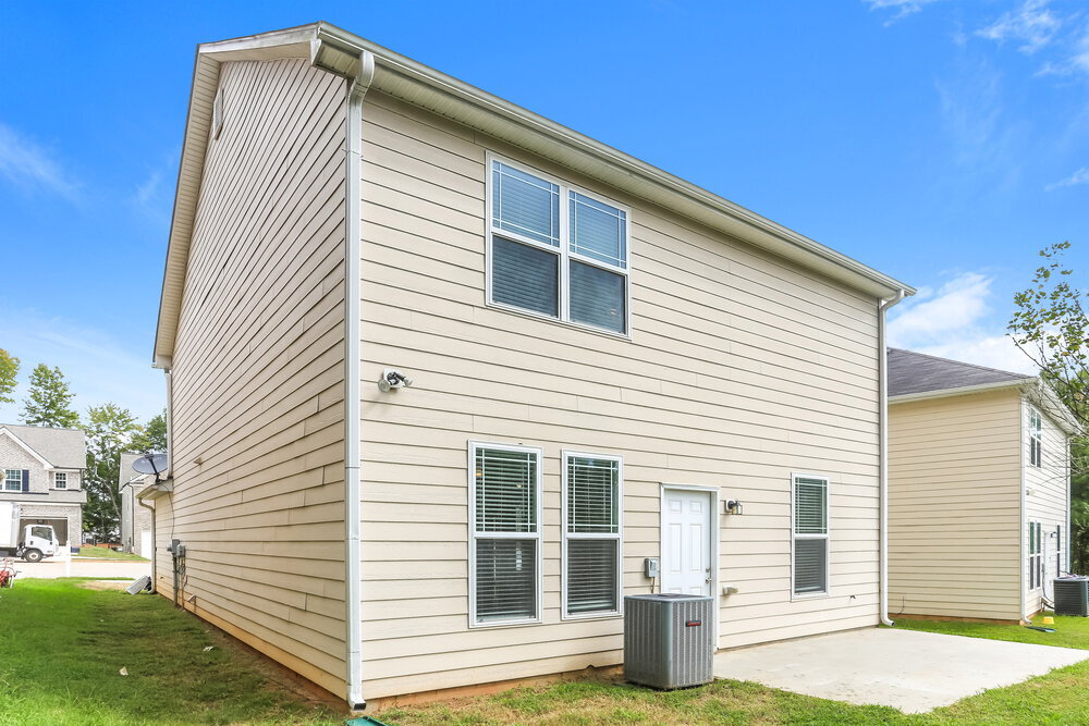 Building Photo - 1555 Persimmon Trace