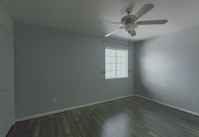 Building Photo - 3319 Painted Meadow Cir