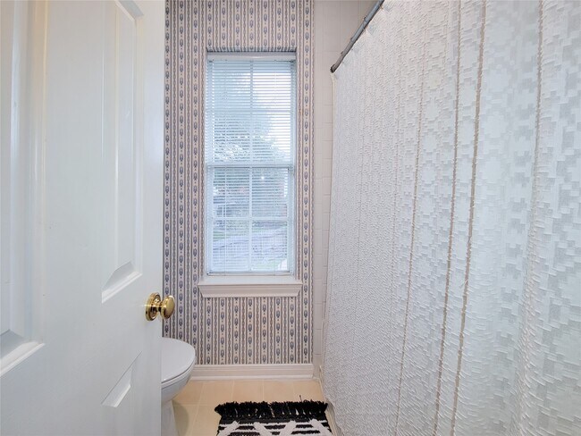 Building Photo - 14107 Glasgow Pl