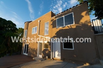 Building Photo - 1339 Quintero St