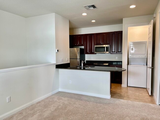 Building Photo - 1039 Tiki Dr
