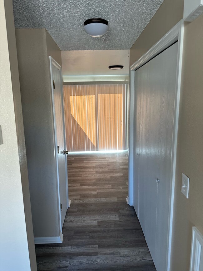 Building Photo - 4881 Basswood Dr