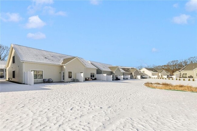 Building Photo - 46 W Valley Cir