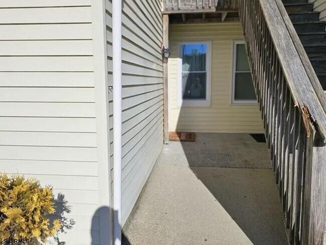 Primary Photo - 700 N Franklin Blvd