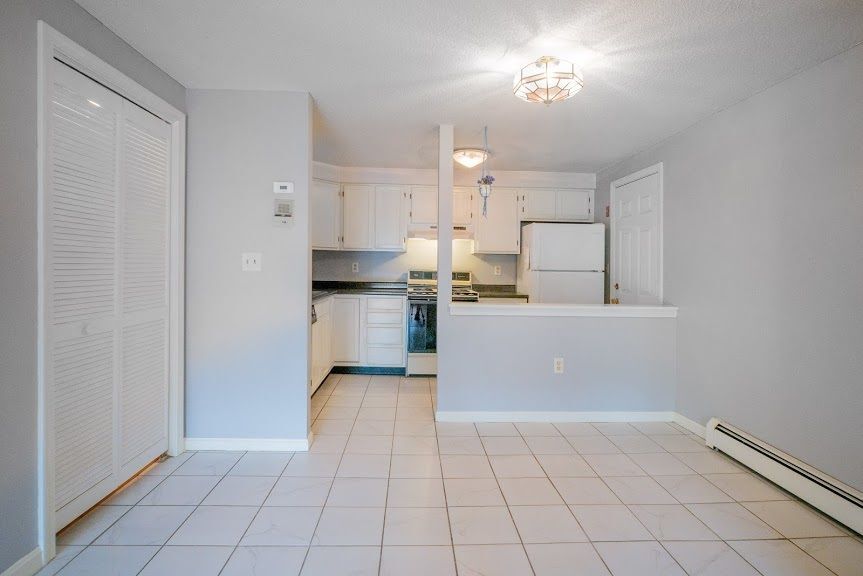 Building Photo - 50 Brookside Dr