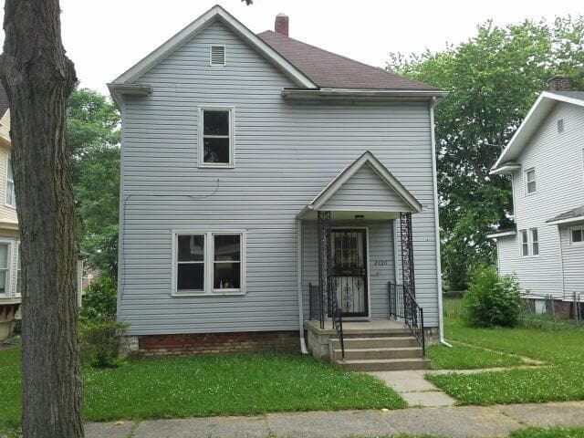 Building Photo - 2726 John St