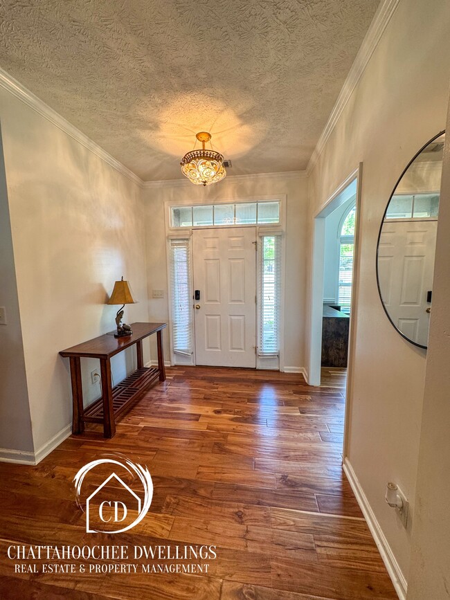 Building Photo - 2998 Waterhill Dr