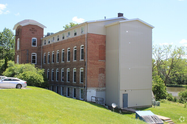 Building Photo - Cotton Mill Apartments