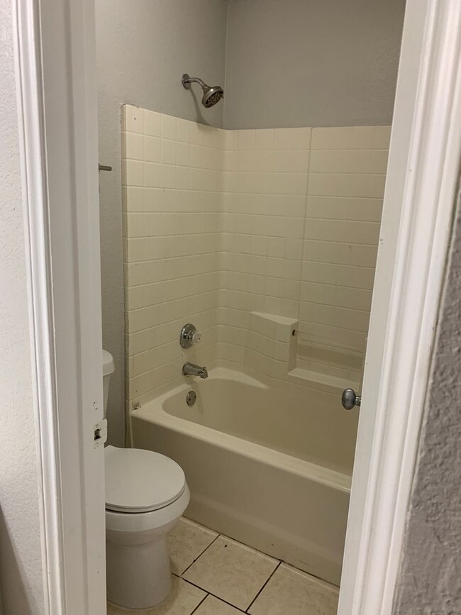 Building Photo - 4427 Las Haciendas Dr