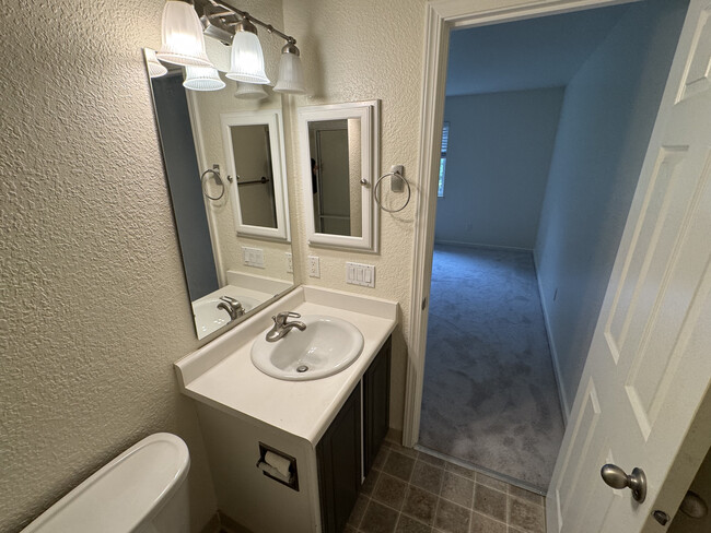 Master Bath - 9480 SW 146th Ter