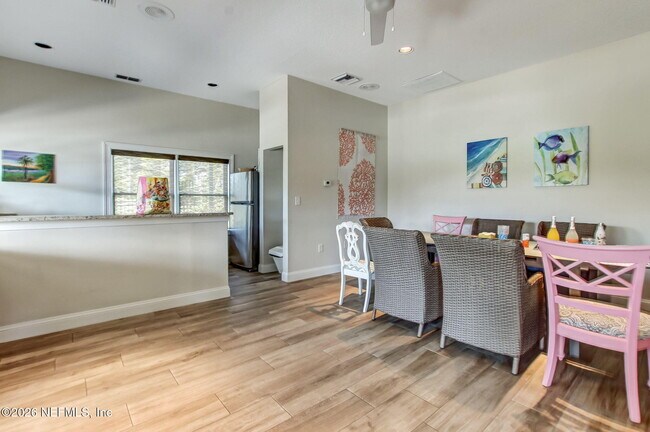 Building Photo - 800 Ironwood Dr