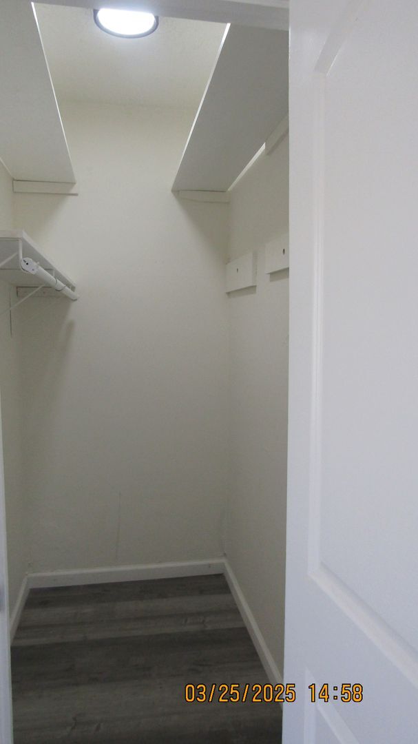 Building Photo - Newly renovated spacious cottage in Mounta...