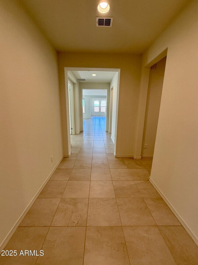 Building Photo - 13803 W Calle De Baca