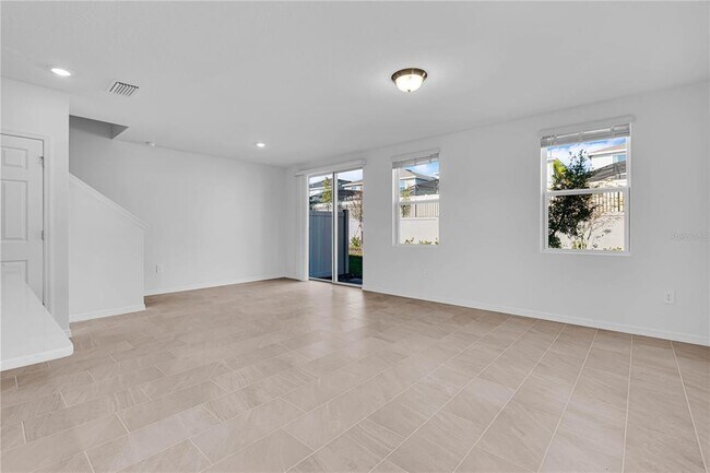 Building Photo - 16362 Bird of Paradise Ave