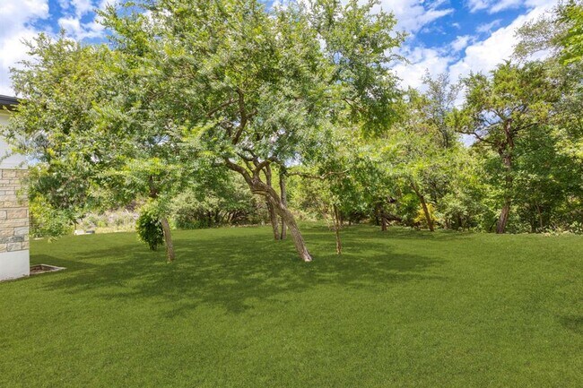 Building Photo - 14430 Tuscola Cir