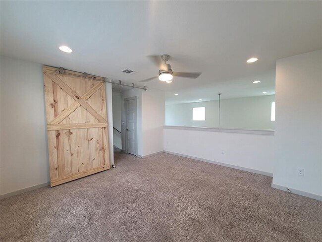 Building Photo - 7701 Lowenfield Dr