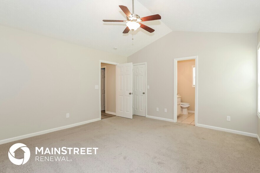 Building Photo - 2737 Glendale Dr