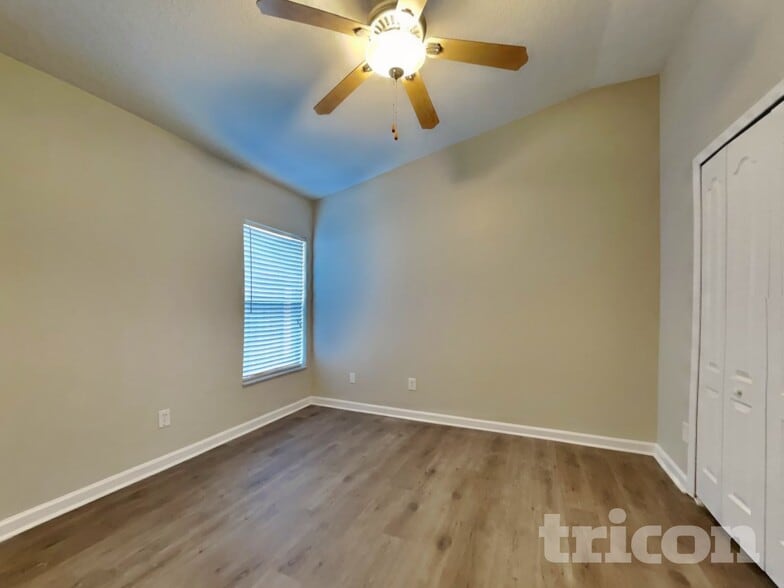 Building Photo - 12329 Cedarfield Dr