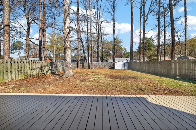 Building Photo - Beautiful Home located near CNU!