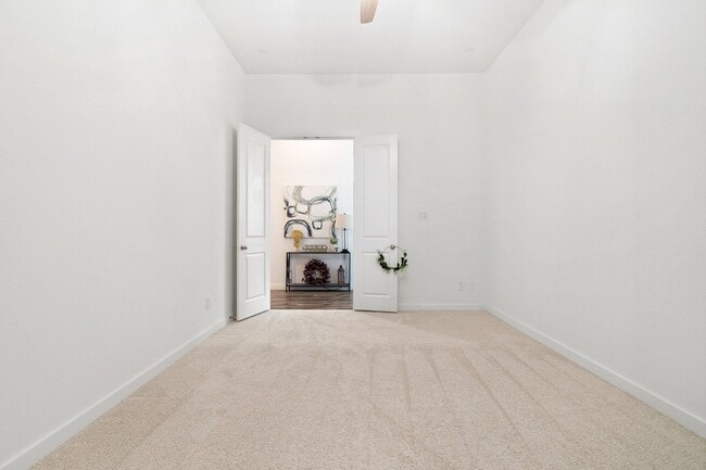 Building Photo - 23607 Bottlebrush Terrace Trl