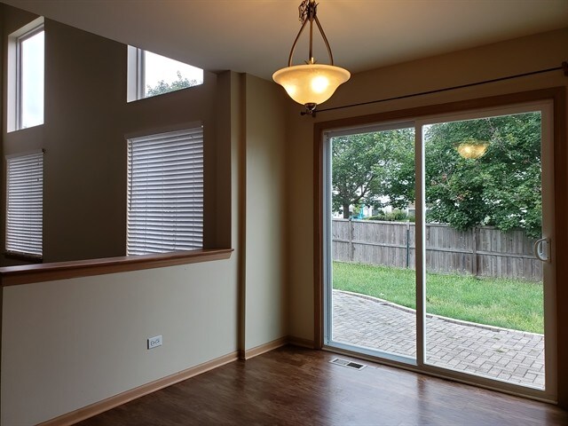 Building Photo - 7003 Sahara Dr