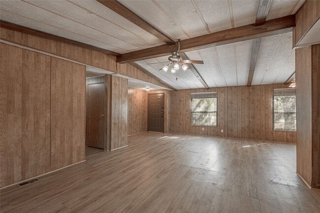 Building Photo - 30 Allen Dr
