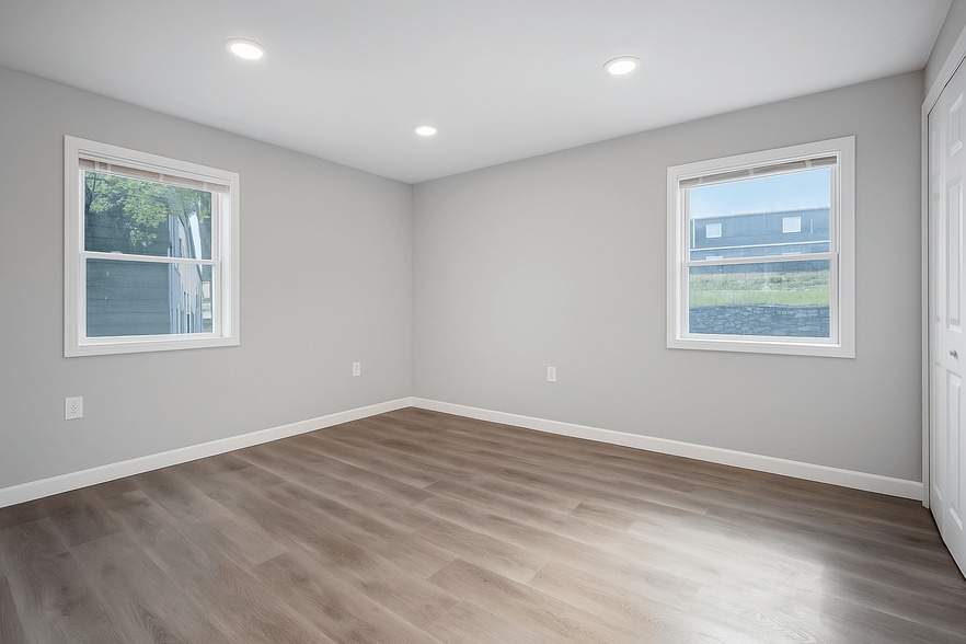 Building Photo - Palisades Apartments