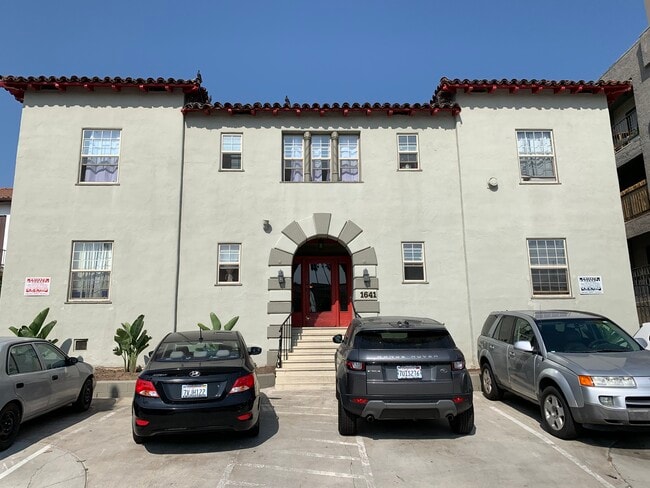 Primary Photo - 1641 Crenshaw Blvd