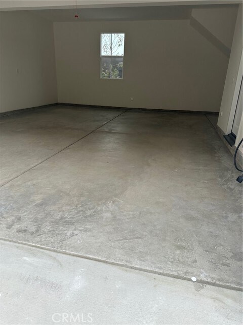 Building Photo - 465 Fawn St
